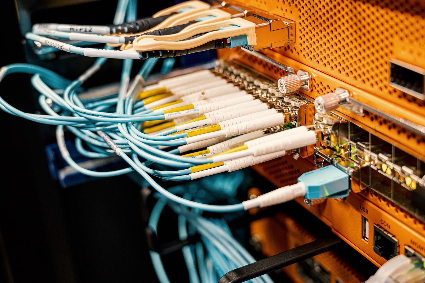 Redes y telecomunicaciones Compumaib